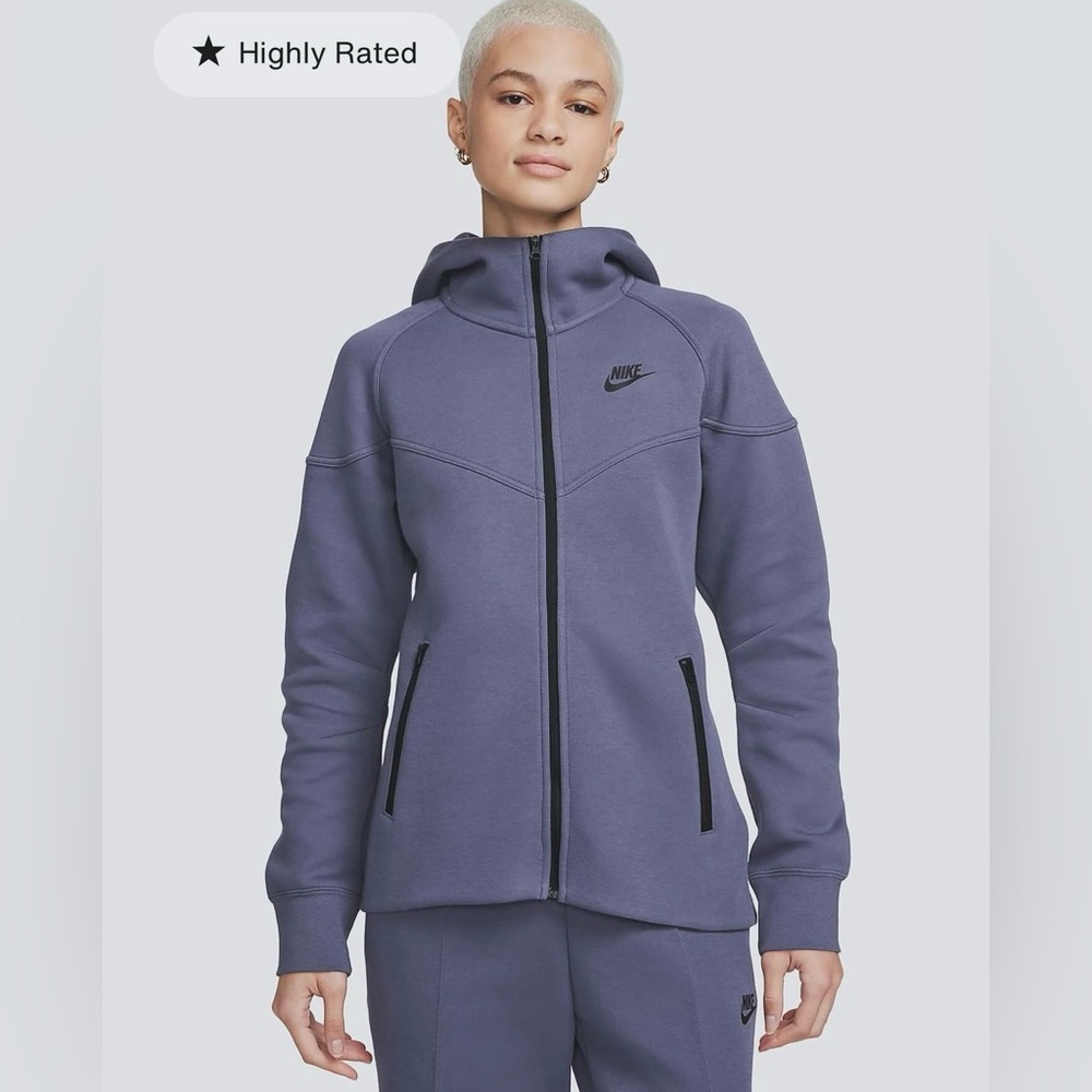 Nike Women Tech Sweatsuit